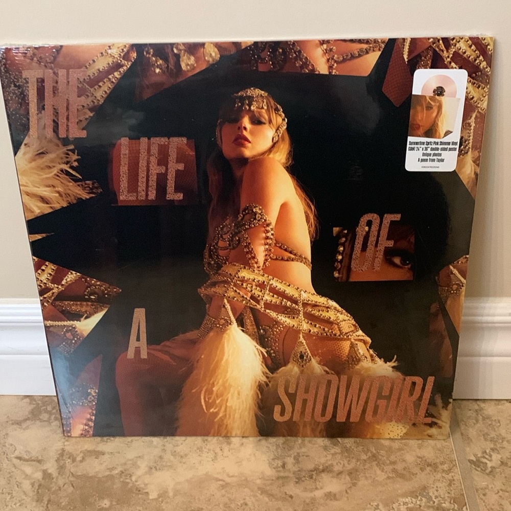 Taylor Swift NEW The Life of a Showgirl Summertime Spritz Pink Shimmer sealed